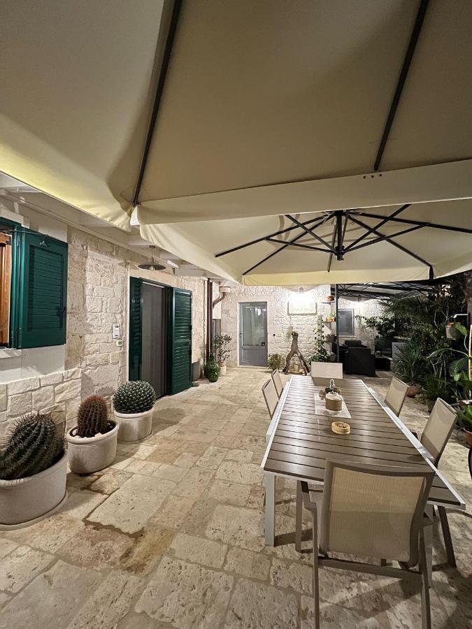 Trulli Occhi Di Pietra Alberobello Exterior foto